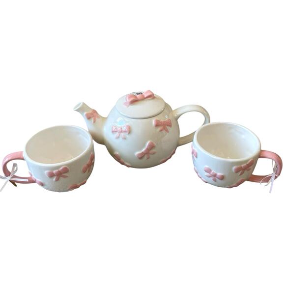 Lang Design Hand Painted Pink Bow Ceramic Teapot and Set of 2 Mugs New - Picture 3 of 16